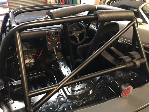 race car builds mazda mx5 mk1 cockpit
